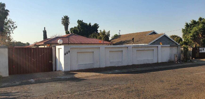 444 Van Heerden St. Capital Park