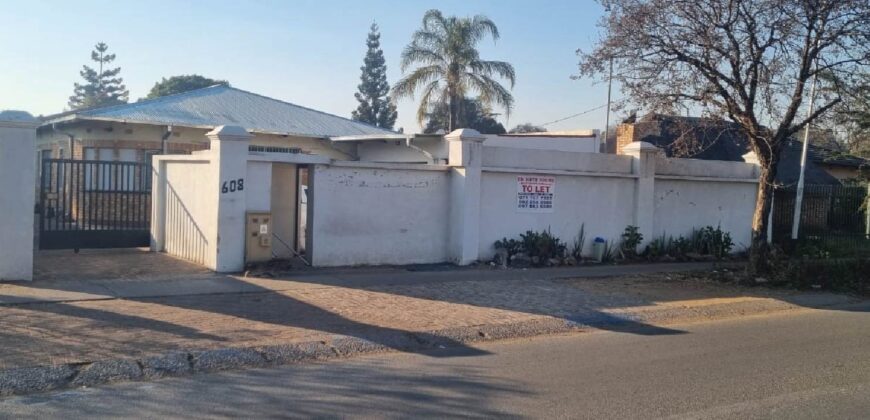 608 Sololon St. Gezina