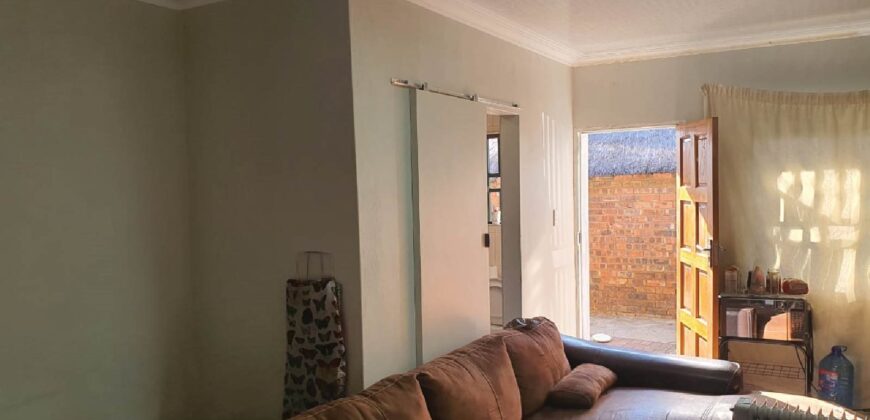 121 Annie Botha Riviera